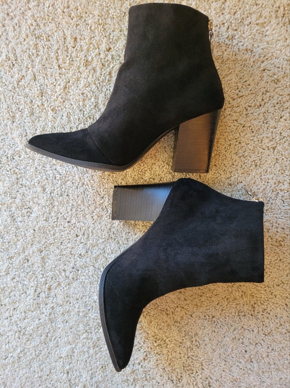 Black Sueded Block Heel Ankle Boots Slight Western Flair Great Shape 6